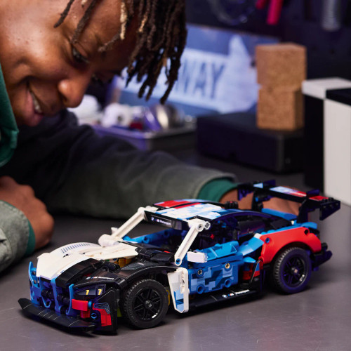Lego Technic - BMW M4 GT3 EVO Race Car