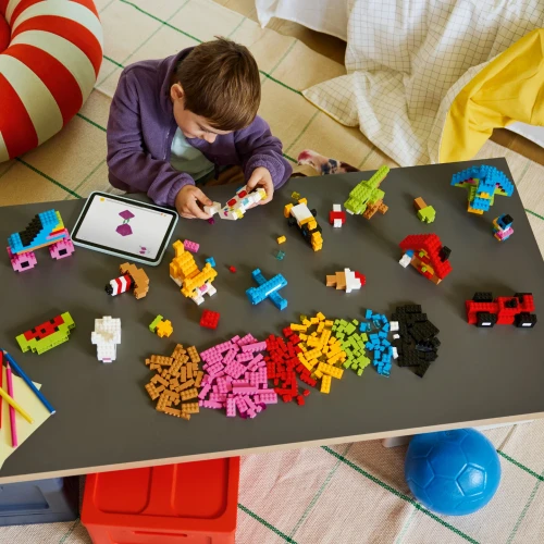 Lego Classic - Creative Colourful Bricks Lego Classic - Creative Colourful Bricks