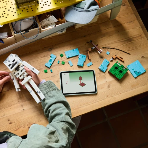 Lego Minecraft - The Skeleton Lego Minecraft - The Skeleton
