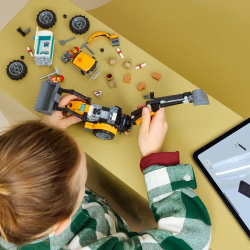 Lego City - Yellow Backhoe Loader Lego City - Yellow Backhoe Loader