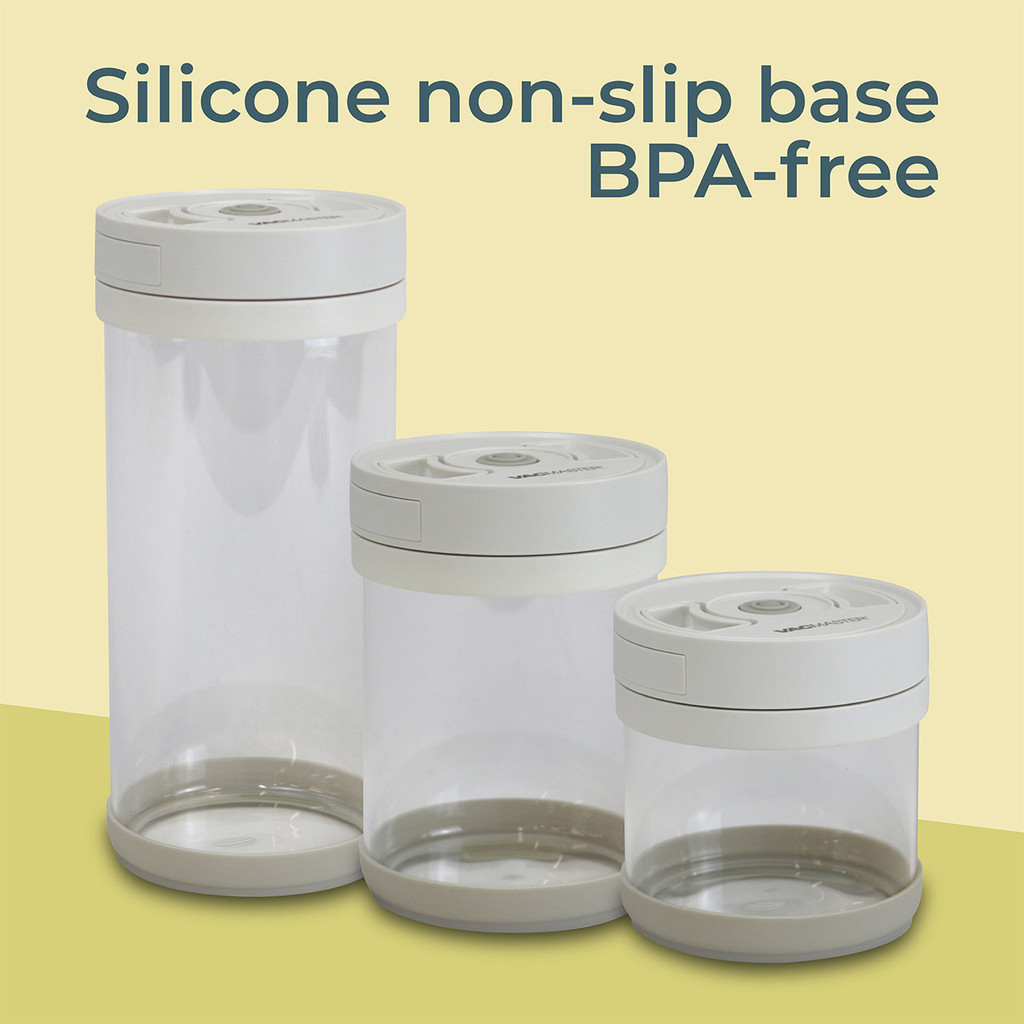 Durable BPA‑free vacuum canister with silicone non‑slip base, designed for secure countertop use and dependable daily food storage.
