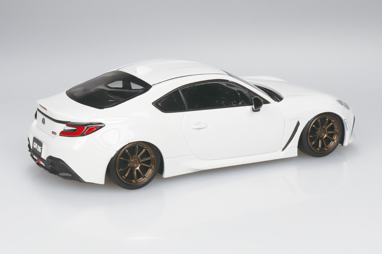 PRE-ORDER Aoshima 1/32 SNAP KIT #10CU-CW Toyota GR86 2021 Custom