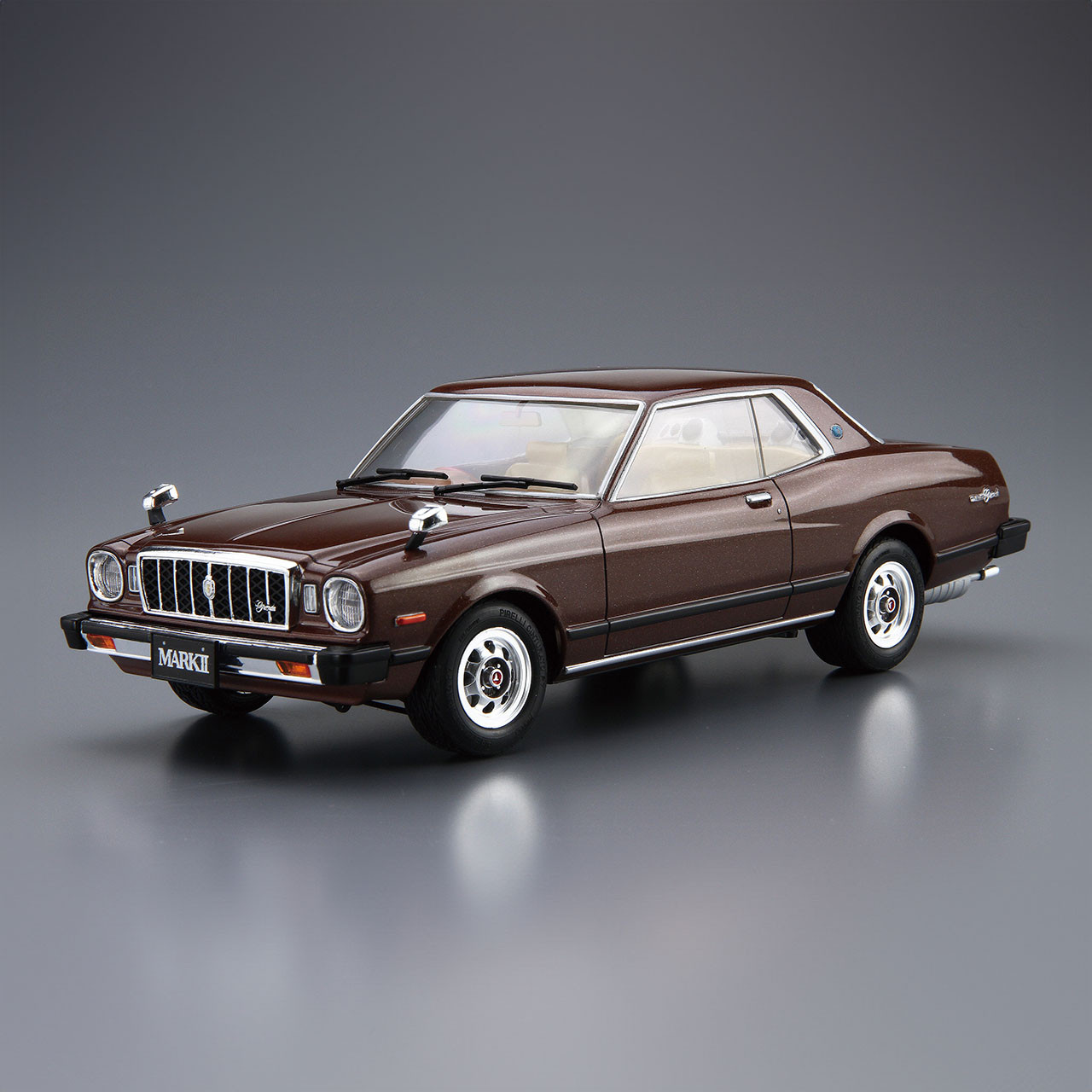 Aoshima 1/24 Model Car #41 Toyota MX41 Mark II/Chaser '79