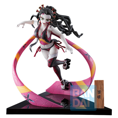 Bandai Demon Slayer: Kimetsu no Yaiba Daki The City Where Demons Dwell Ichibansho Figure
