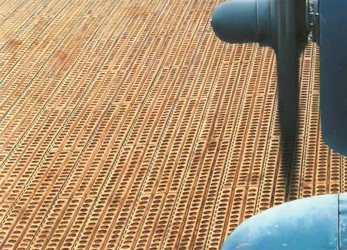 Eduard 1/48 Allied Airfield with PSP cover 300x400