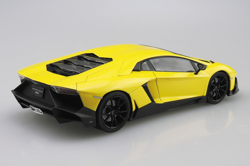 PRE-ORDER Aoshima 1/24 Super Car #10 Lamborghini Aventador 50 Anniversario '13
