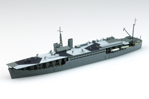 Aoshima 1/700 Waterline Japanese Army Landing Ship Akitsumaru 1942 Early Type