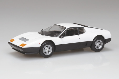 Aoshima PRE-ORDER 1/32 SNAP KIT #26-WE Ferrari 512 BB White