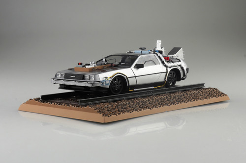Aoshima 1/24 Movie Mecha #BT-04 Time Machine from Back To The Future Part III Railroad