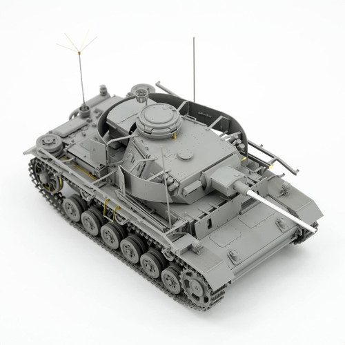 Border Model 1/35 Pz.Bef.Wg.III Ausf.K with Schurzen (2 in 1)