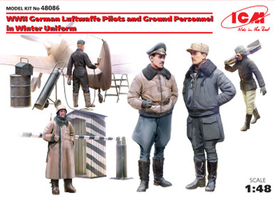 ICM 1/48 WWII German Luftwaffe Pilots and Ground Personnel in Winter Uniform (5 Figures)