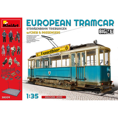 MiniArt 1/35 European Tramcar Strassenbahn Triebwagen 641 with Crew & Passengers