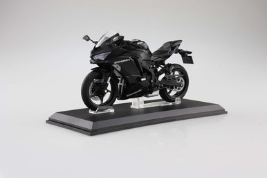 Aoshima 1/12 Diecast Motorcycle Kawasaki Ninja ZX-25R Metakllic Spark Black