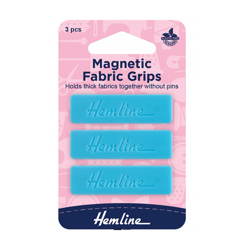 Hemline Magnetic Fabric Grips in their manufacturers packaging