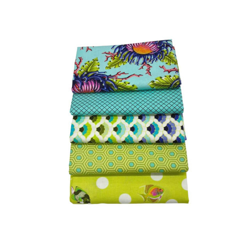 Tropical Lagoon fat quarter bundle, Tula Pink fat quarter bundle, Floral Reef fabric, True Colors fabric, Tula Pink quilting fabric, aqua quilting fabric, turquoise quilting fabric, lime quilting fabric, fat quarter bundle UK, Morris Works