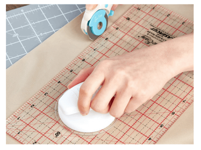 Non-Slip Grip Roll for Quilting Rulers Templates (1)