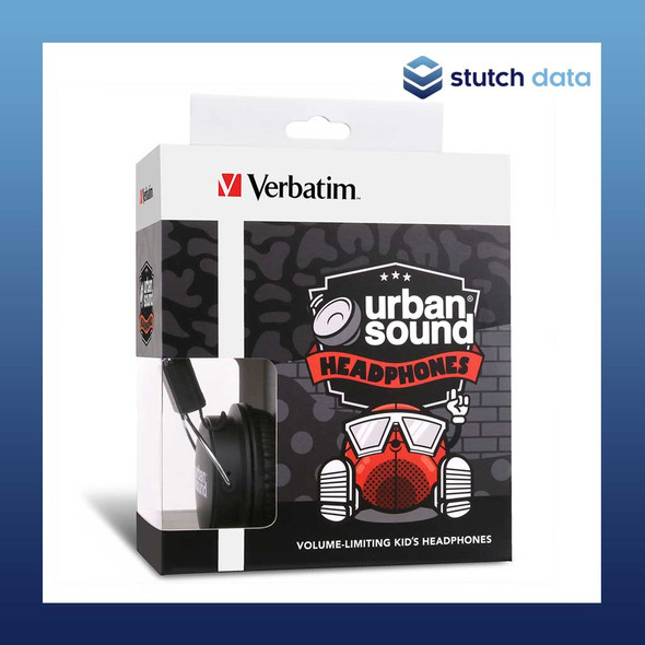 Verbatim Urban Sound Volume  Limiting Kids Headphones in Black 65530 in product packaging angled back to the right Verbatim Urban Sound Volume  Limiting Kids Headphones in Black 65530 in product packaging angled back to the right