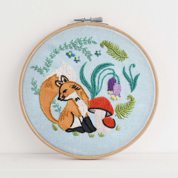 Antiquaria Enchanted Forest DIY Fox and Mushrooms Embroidery Kit, 6 in