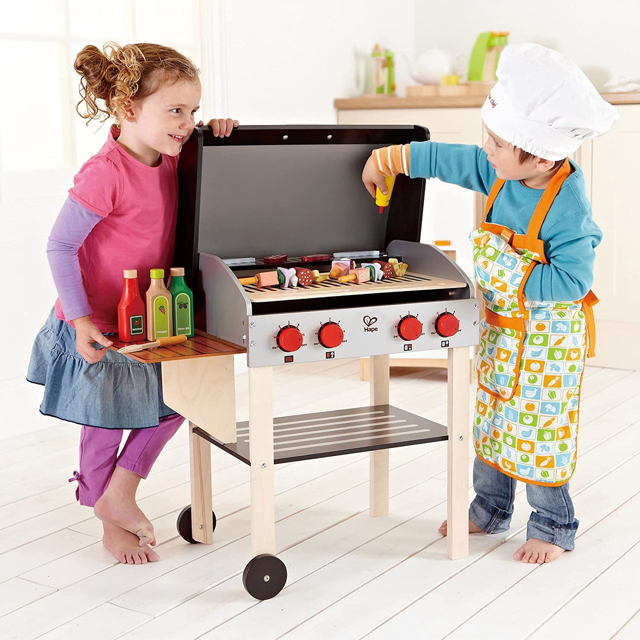 Hape deals grocery stand