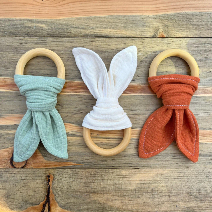 Wooden Teether with Muslin