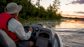 How a Responsible Boater Can Protect the Shoreline