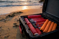 What Marine Flares You Need and How to Choose the Right Kit