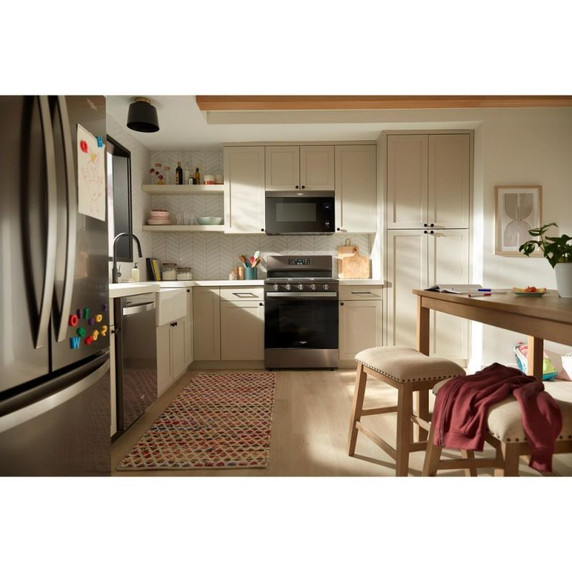 Whirlpool® 30-inch Energy Star Gas Range with Fan Convection Air Cooking Technology. No preheat Air Fry and Air Baking, and Self Cleaning, WFGS5030RV