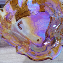 A vintage treasure from Indiana Glass, ideal for fruit, candy, or display.