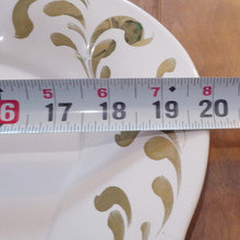 A statement serving tray, perfect for entertaining or display, with vibrant hand-painted flowers in full bloom.