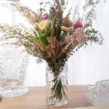 Features the Overture pattern’s sweeping cut design.  Excellent vintage condition, heirloom quality.