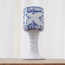 This vintage stoneware water goblet makes is a stand out piece of vintage decor.