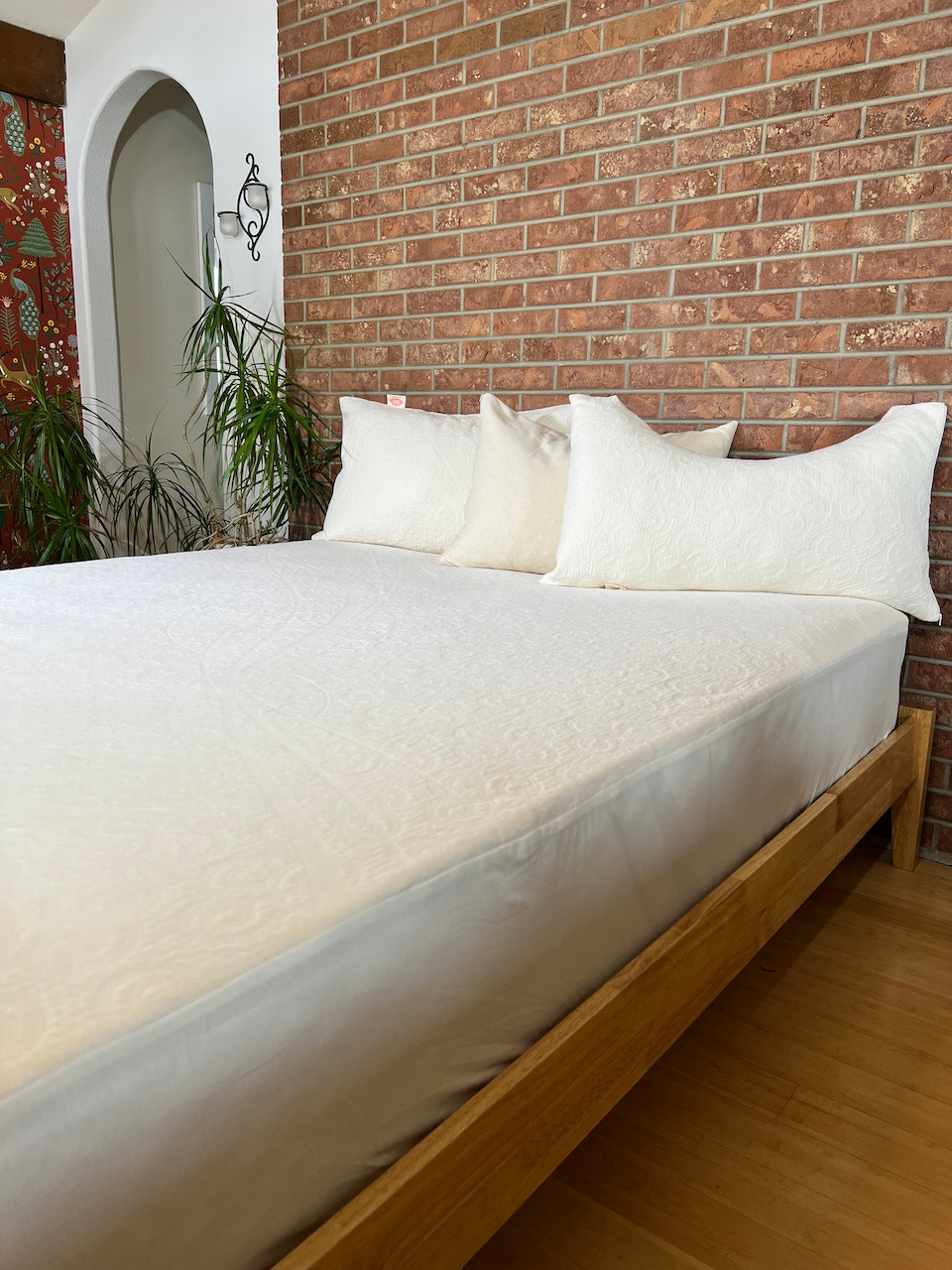 Organic Bedroom : Organic Cotton Mattress Pad with Straps