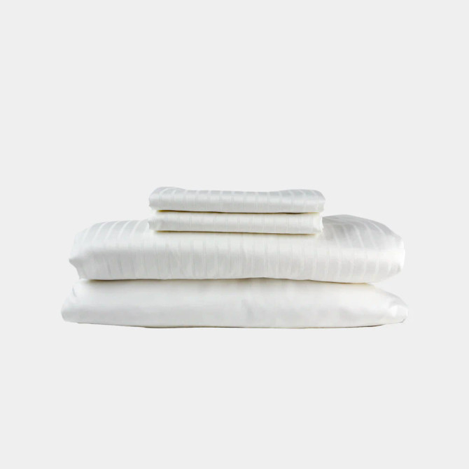 Down Etc. Regal Sateen Sheeting Bundle