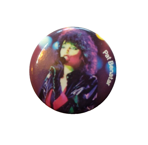 Pat Benatar Badge Pinback Button Original Vintage Live Shot Pop Rock Music 1984