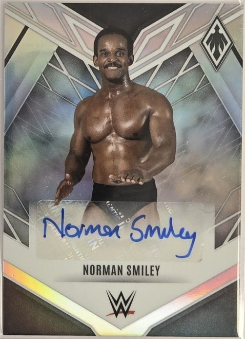 2023 Panini Chronicles WWE – Phoenix Norman Smiley #PA-SMI Sticker Auto