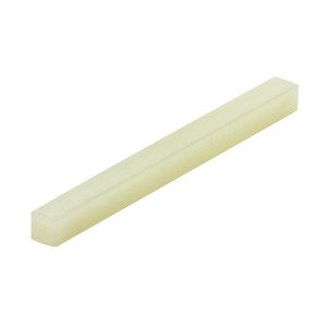 Plastic spindle 7.6 x 7.6mm