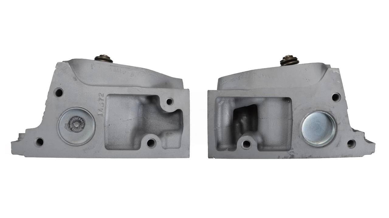 Cylinder Head - Complete CYL HEAD COMPLETE FORD 4.2L 256 OHV #YF2E - Reman - Enginetech CH1036R