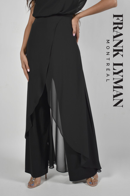 Frank Lyman Black Chiffon Wide Leg Trousers (228163)

Beautiful evening trousers with chiffon overlay, wide leg with back zip fastening.

Elegant and glamorous!

Free delivery on all orders over £100 in the UK. We also offer international delivery.