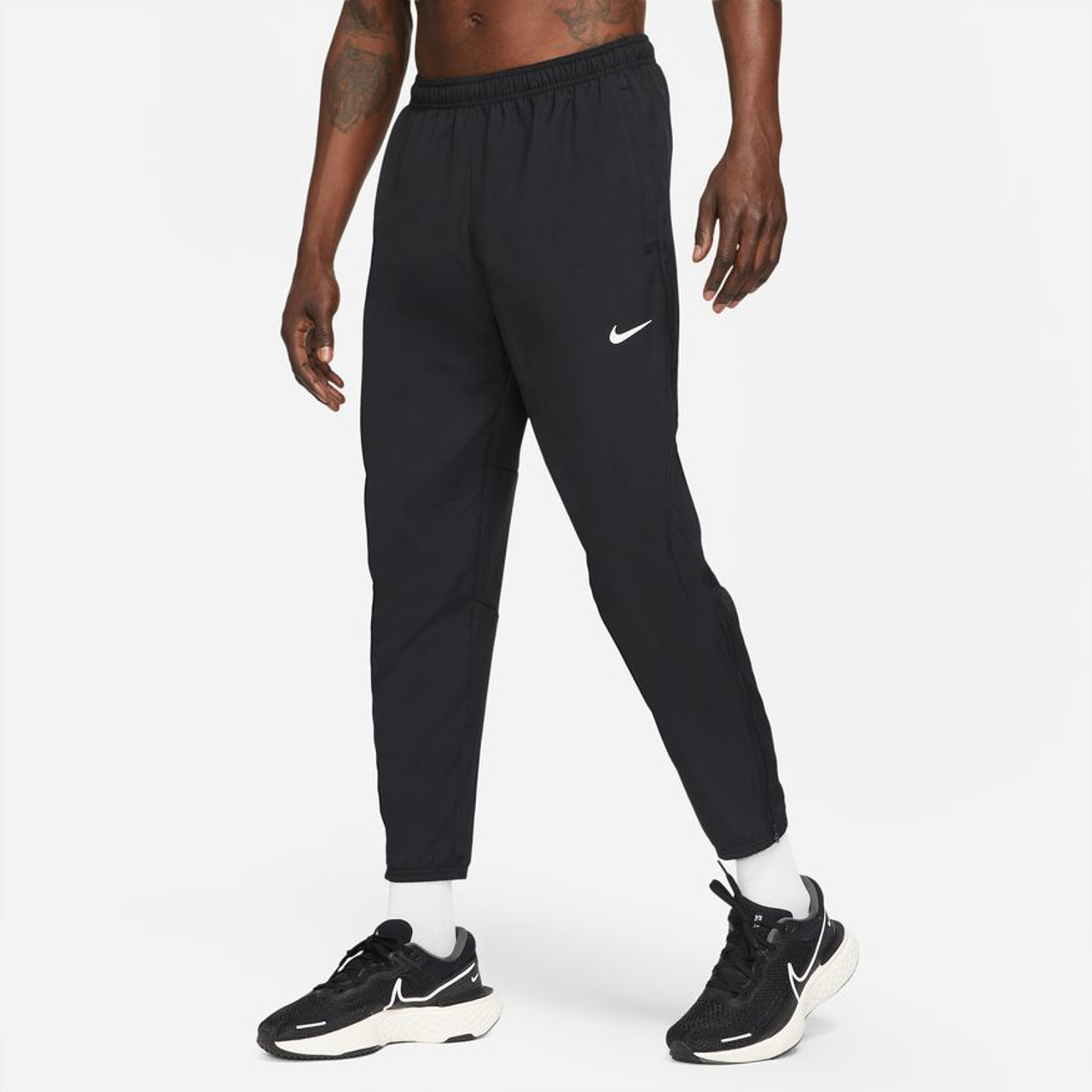 Men's Pants & Tights. Nike IN