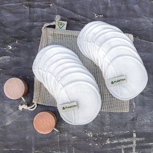 Cotton Pads + Mesh Bag & Wall Hooks