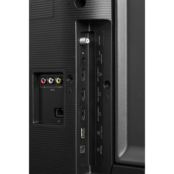 TCL 70" Class 4K 2160p 60Hz UHD LED Roku Smart TV 70R6E4 