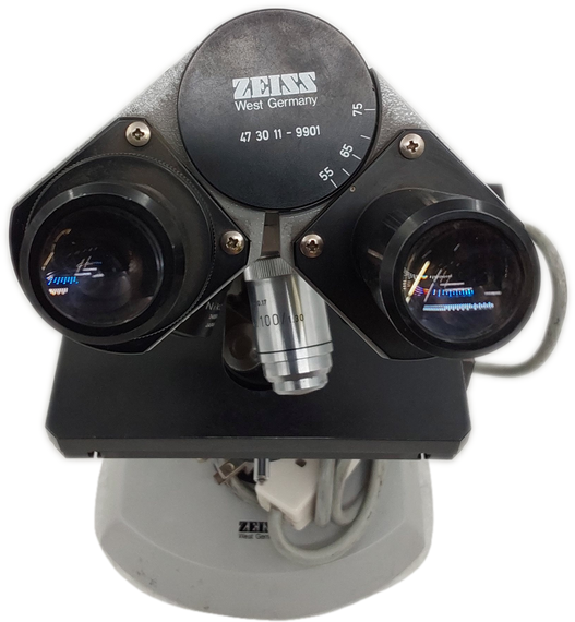 Carl Zeiss 3925 60-9004 Compound Binocular Microscope W/ 5 Objectives