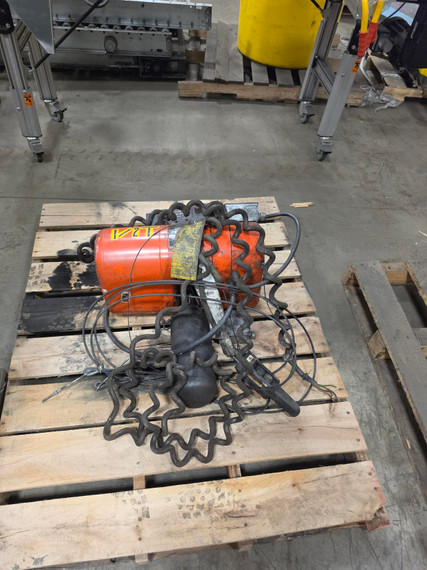 CM Loadstar 1 Ton Electric Chain Hoist L2 Chain Hoist 2000lb Capacity