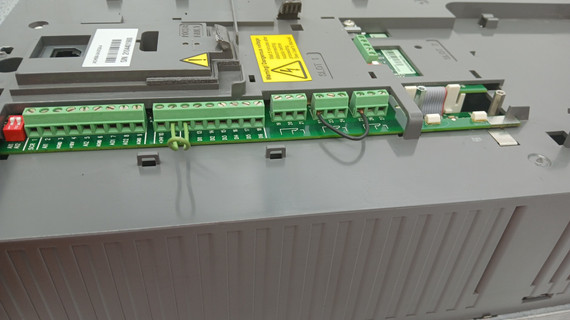 ABB ACH550-UH-015A-4 ACH550 General Purpose AC Drive 10 HP 460V