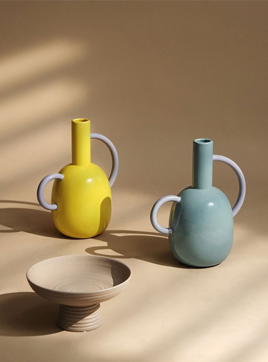 TUTU vase "Salut" - Glossy elegant yellow and blue vases with purple handles TUTU vase "Salut" - Glossy elegant yellow and blue vases with purple handles
