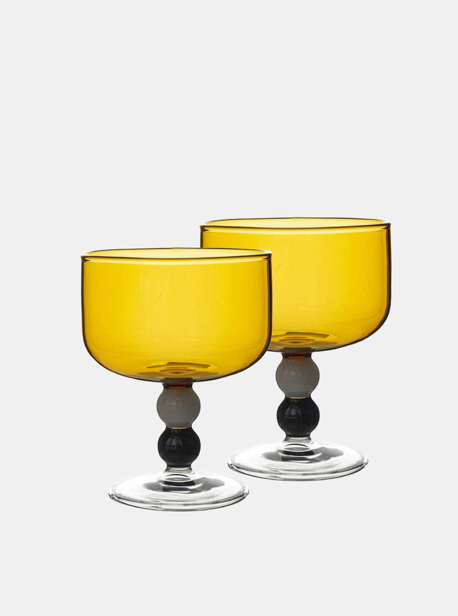 2 bronw retro glass goblets