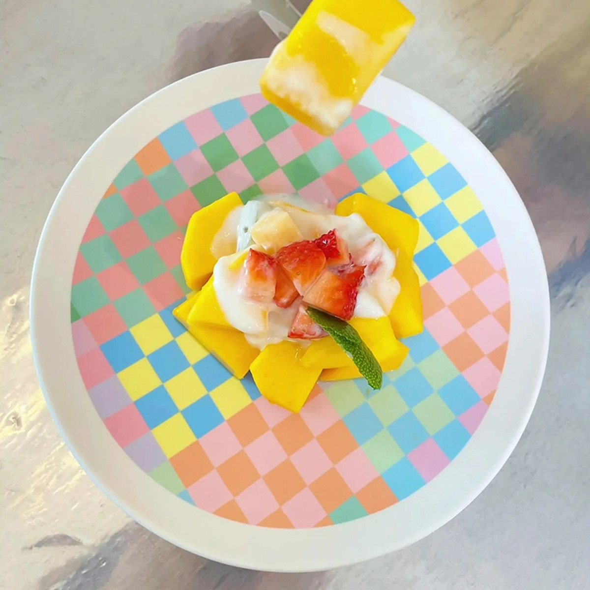 "I Am A?" Colourful Funky Grid Pop Art Bamboo Plate