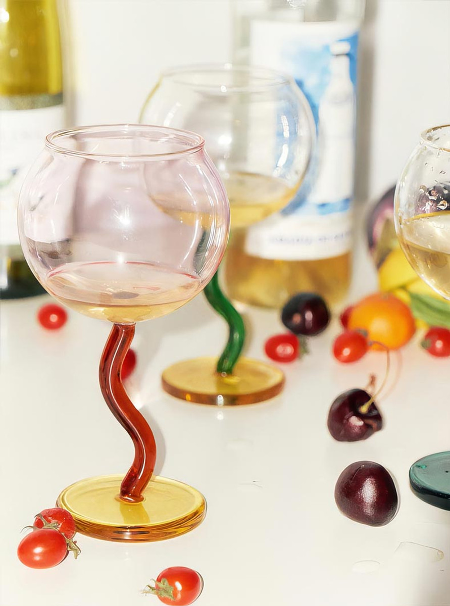 "Ballon" Colourful Wine Glass With Curved Stems - Pink