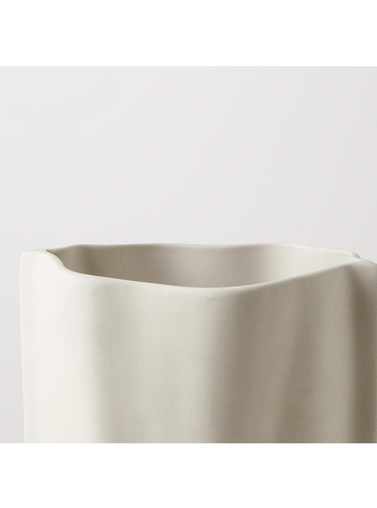 Paper Bag Ceramic Vase - Matte White "Le Papier"