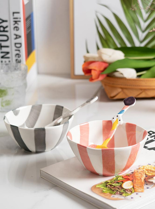 "Dessin" Pink Stripe Ceramic Bowl and Spoon Set of 4